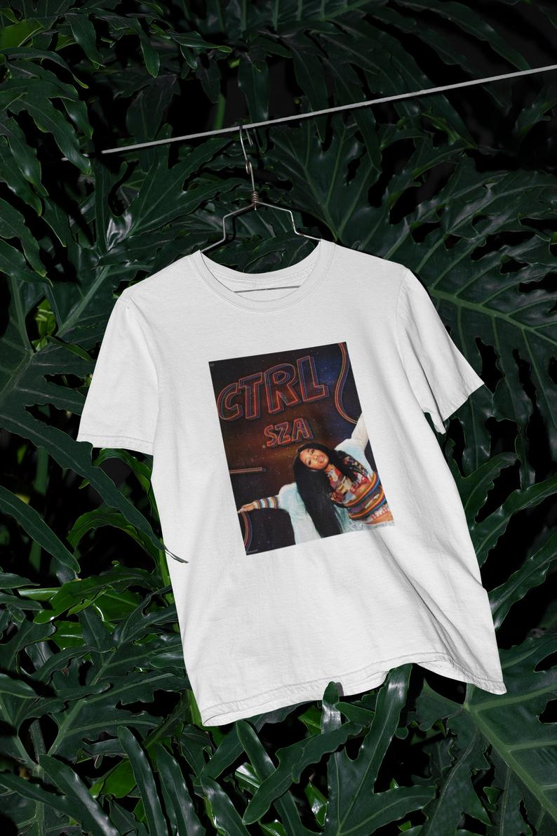 tshirt sza